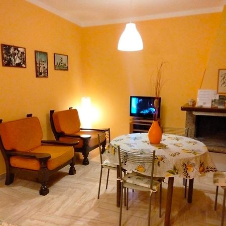 Casa Di Anna Apartment Tolfa Exterior photo
