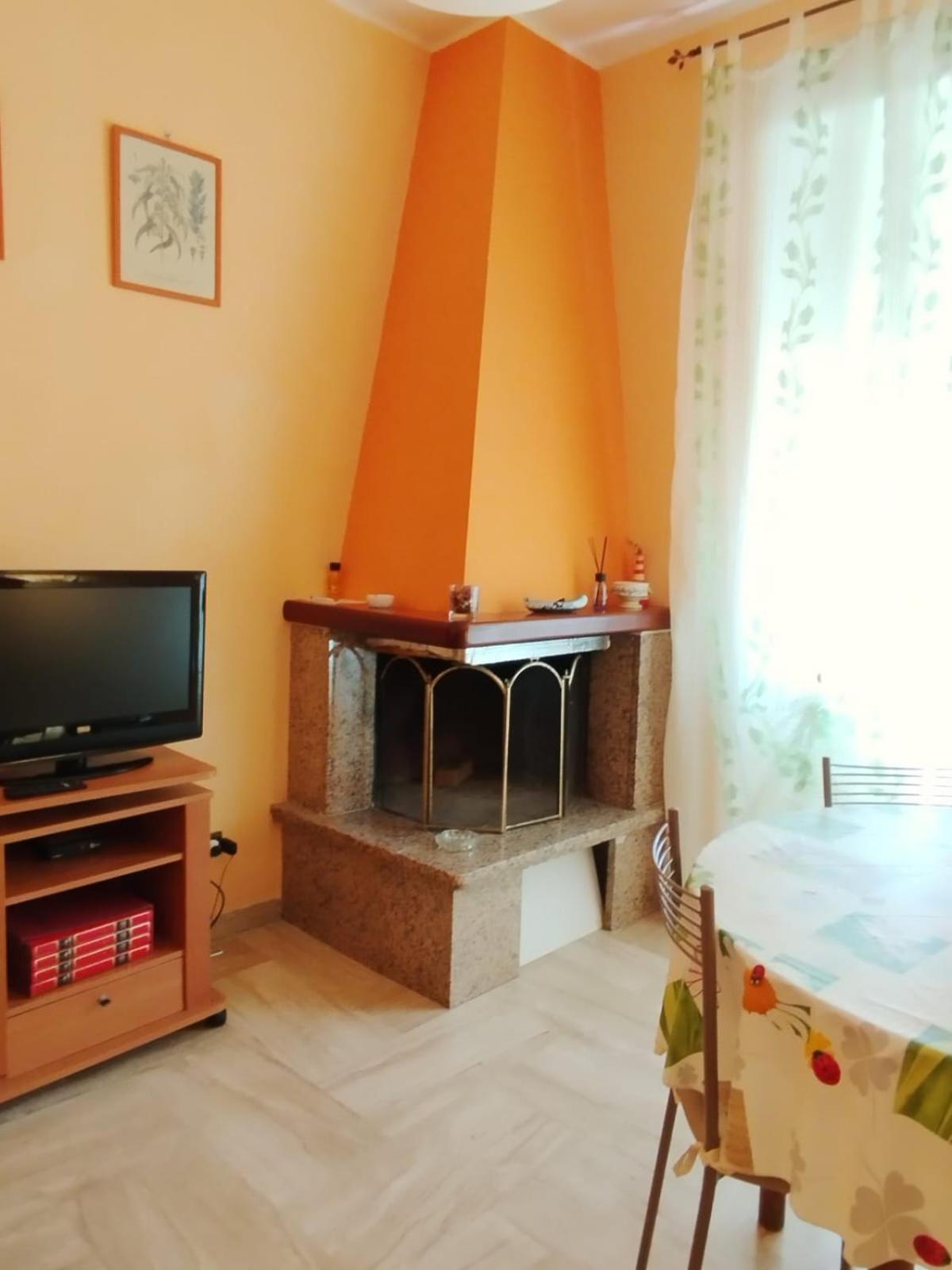 Casa Di Anna Apartment Tolfa Exterior photo